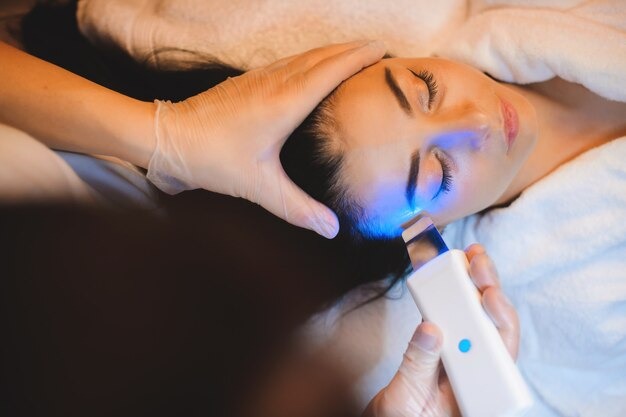 Luminous Solutions: The Power of Laser Therapy at Monalisa Wellness Centre